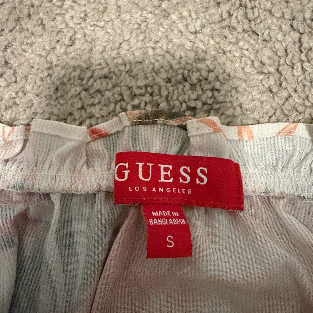 Guess Floral Off-Shoulder Blouse - White and Coral - Picture 4 of 5